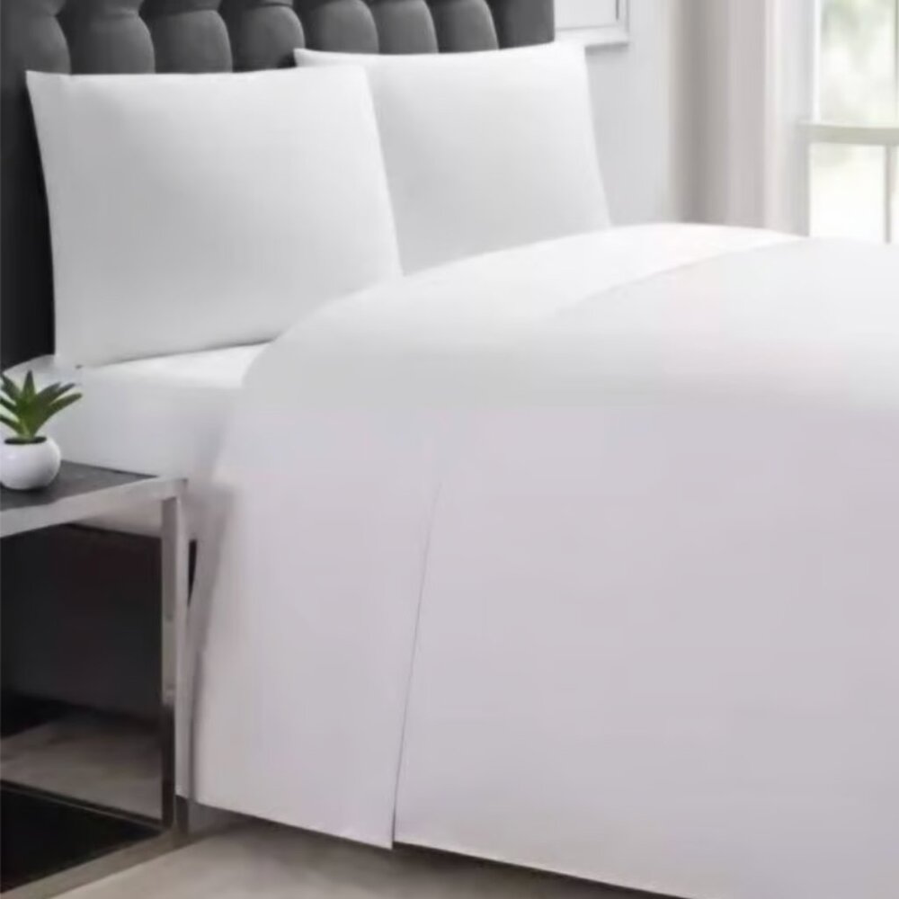 NWT Luxe Home California King 4 Piece White Soft Microfiber Sheet Set